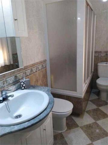 Piso en Venta en Huelma