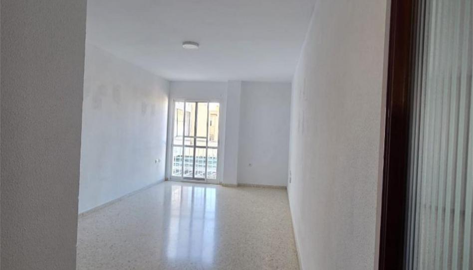 Piso en venta en Calle Juan Sebastián Elcano, 11, La Casería - San Carlos, Cádiz - imagen 1 Foto 1 de Piso en venta en Calle Juan Sebastián Elcano, 11, La Casería - San Carlos, Cádiz