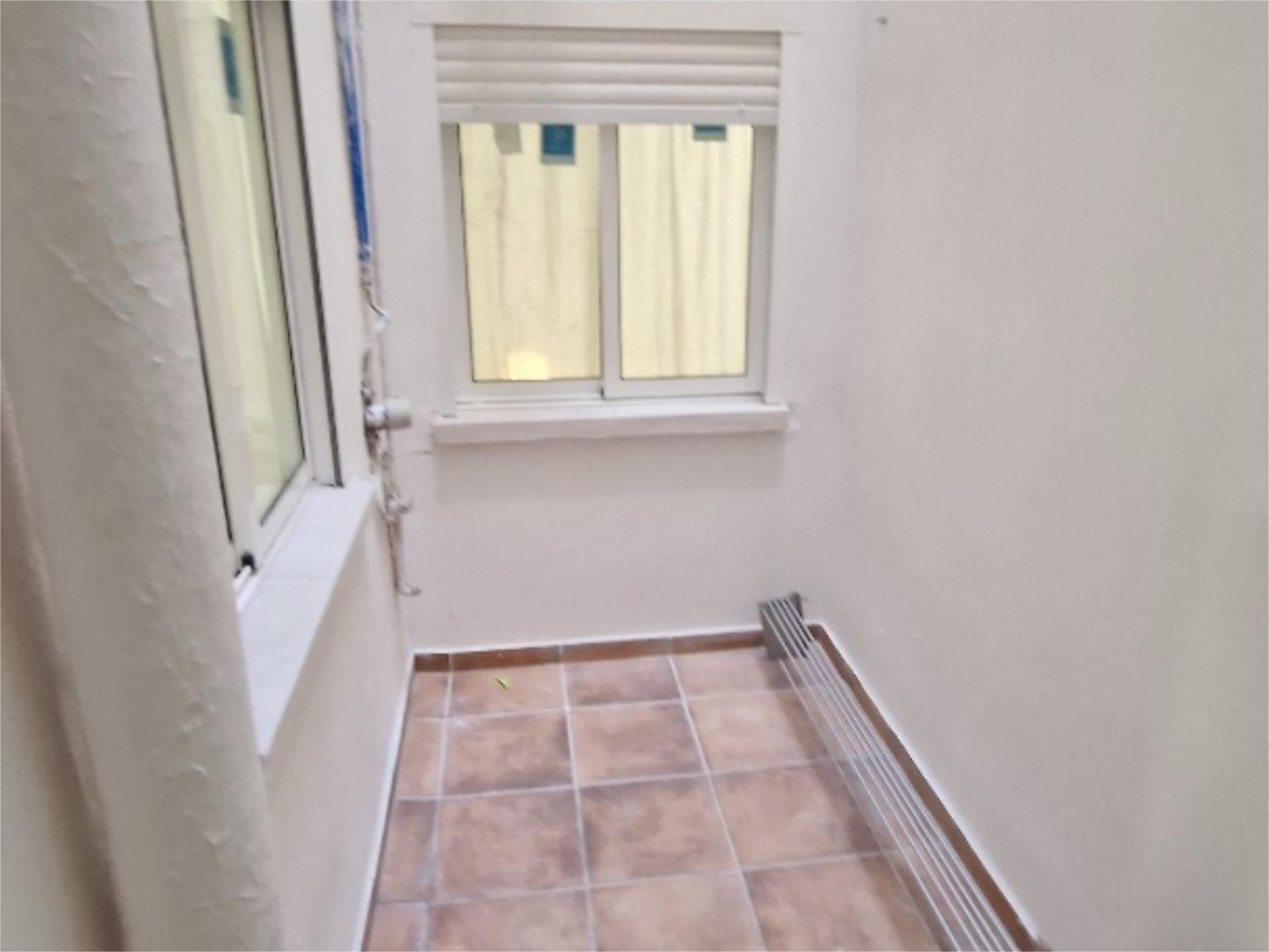 Flat to share in Calle Antonio Luis Carrión, 7, La Unión - Cruz de Humilladero - Los Tilos Flat to share in Málaga Capital with Air Conditioner and Furnished
