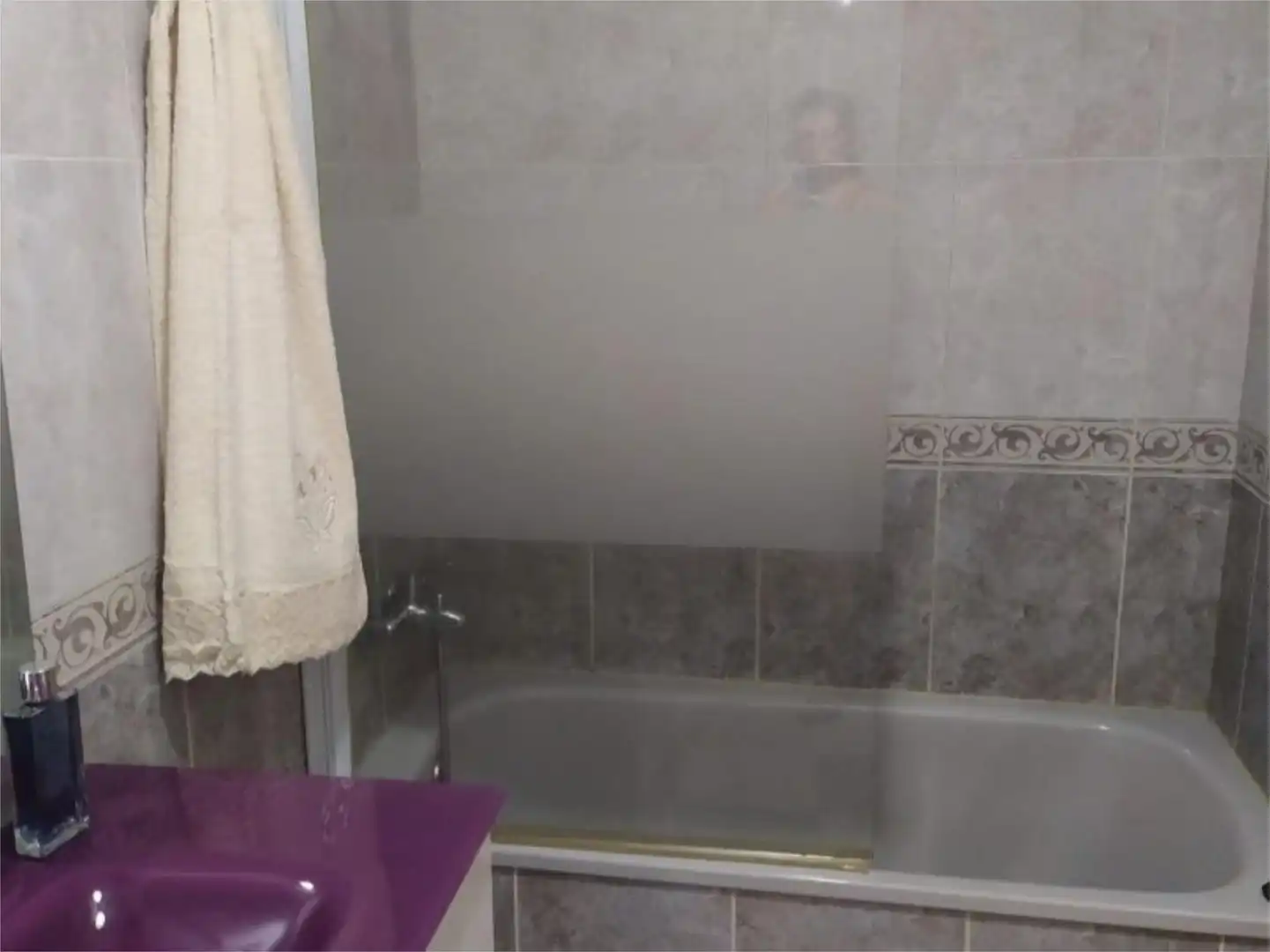 Baño de Piso en venta en Ciudad Rodrigo con Calefacción, Parquet y Amueblado