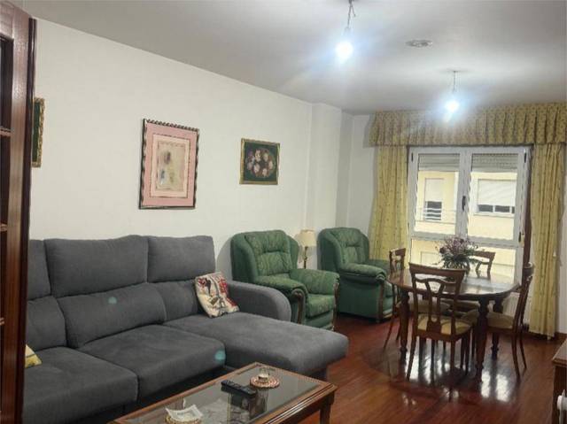 Piso en Venta en Rúa Real, 102 en Quiroga