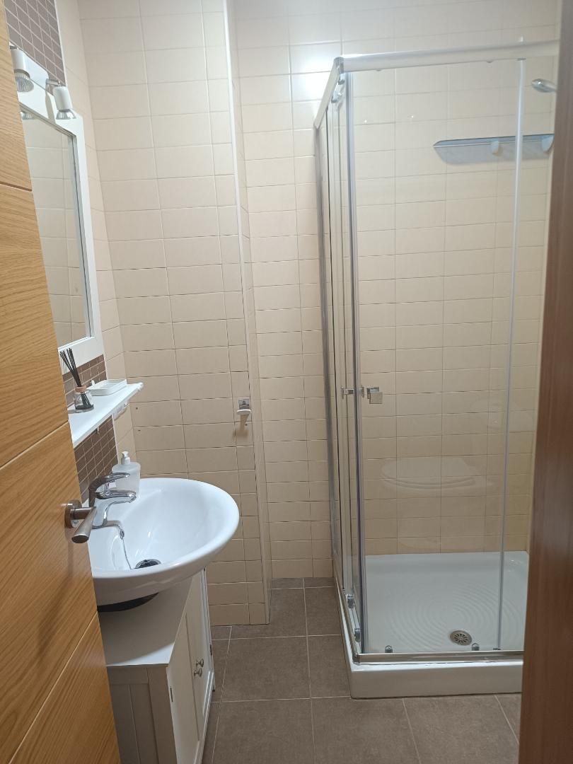 Bathroom of Loft to rent in Dos Hermanas  with Air Conditioner, Storage room and Swimming Pool