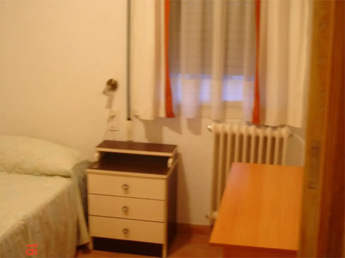 Flat for rent in Avenida de la Jacetania, 60, Casco Antiguo - Ciudadela Bedroom of Flat for rent in Jaca with Heating and Furnished