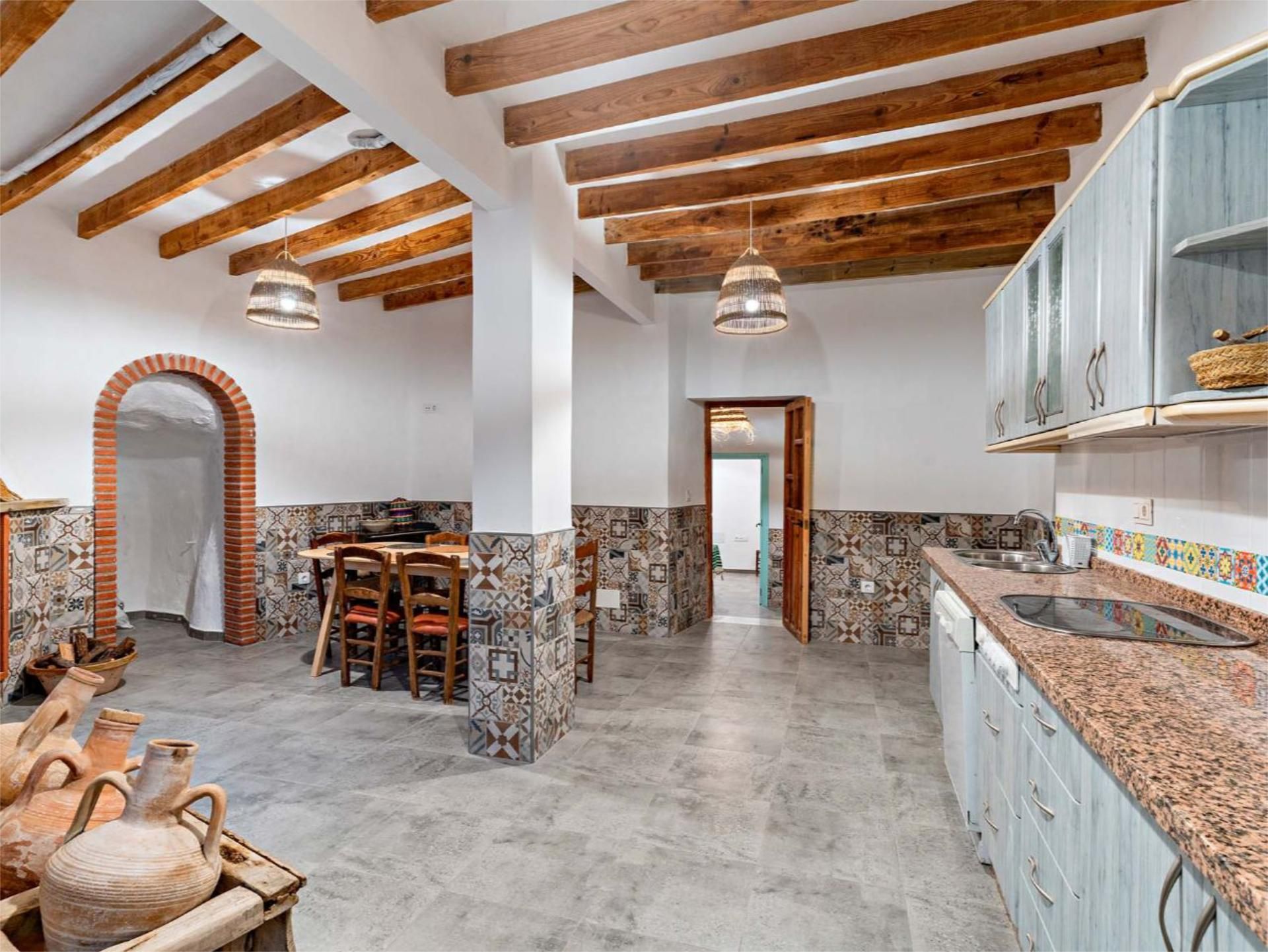 Casa adosada en venda a Calle San Diego, 22, Rágol Cuina de Casa adosada en venda en Rágol amb Terrassa, Moblat i Balcó