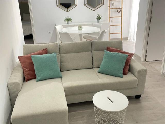 Piso en Alquiler en Calle Luis Montoto, 132-1 en La Buhaira