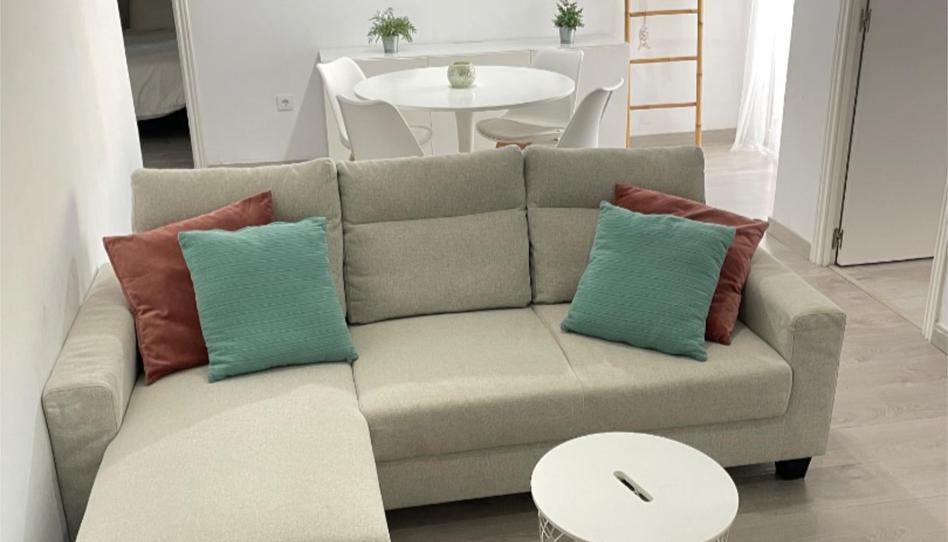 Flat to rent in Calle Luis Montoto, 132-1, La Buhaira, Sevilla - image 1 Photo 1 of Flat to rent in Calle Luis Montoto, 132-1, La Buhaira, Sevilla