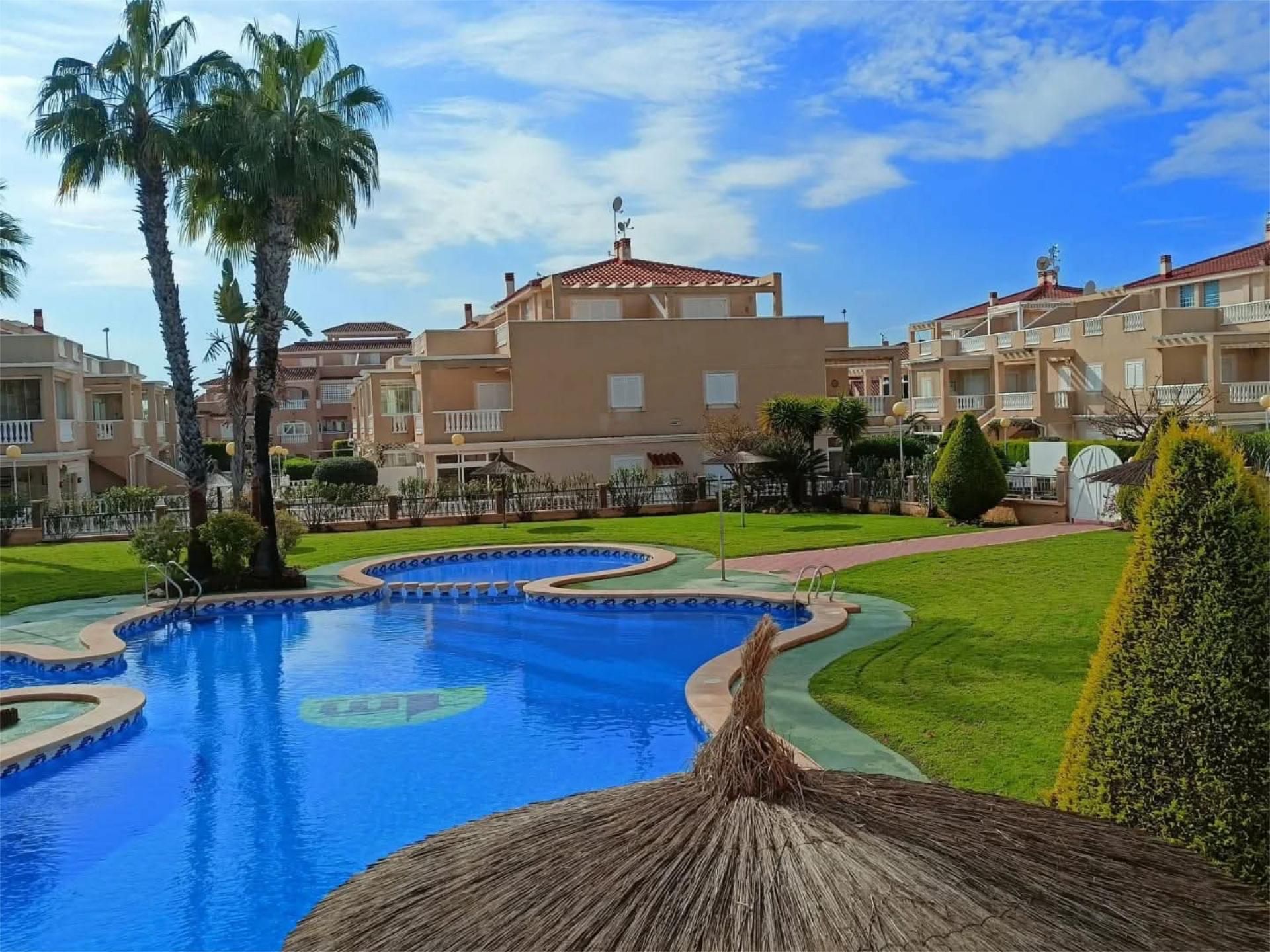 Flat to rent in Calle Pino Piñonero, 6, Zeniamar - Horizonte - La Campana Garden of Flat to rent in Orihuela with Air Conditioner, Terrace and Swimming Pool