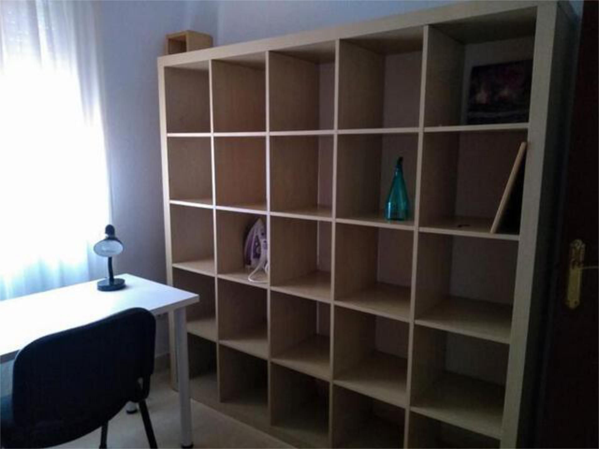 Pis de lloguer a La Paz Pis de lloguer en Alcalá de Guadaira amb Calefacció, Terrassa i Piscina