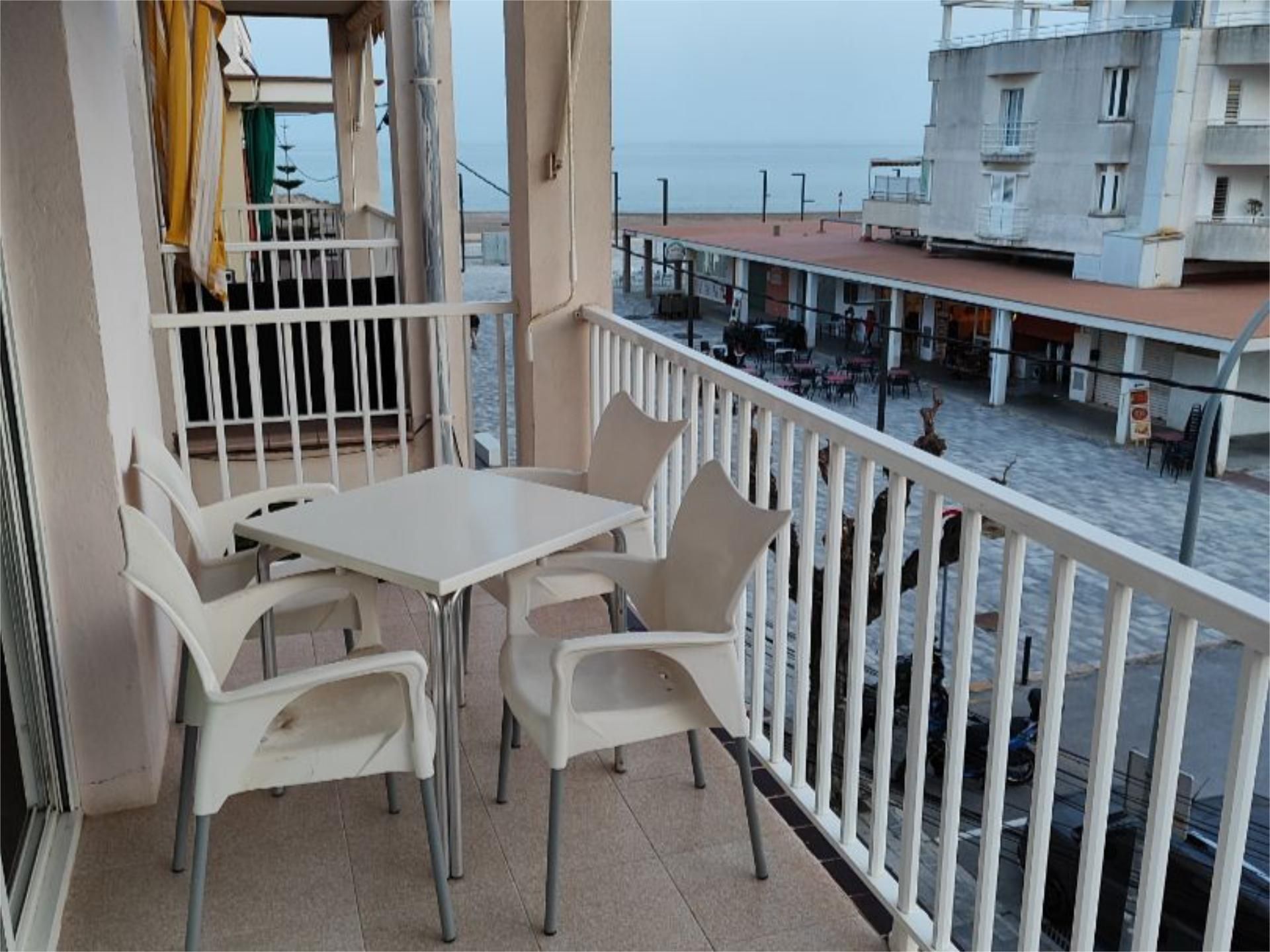 Pis de lloguer a Avinguda del Mediterrani, 12, Marítim Terrassa de Pis de lloguer en Cubelles amb Aire condicionat, Calefacció i Terrassa