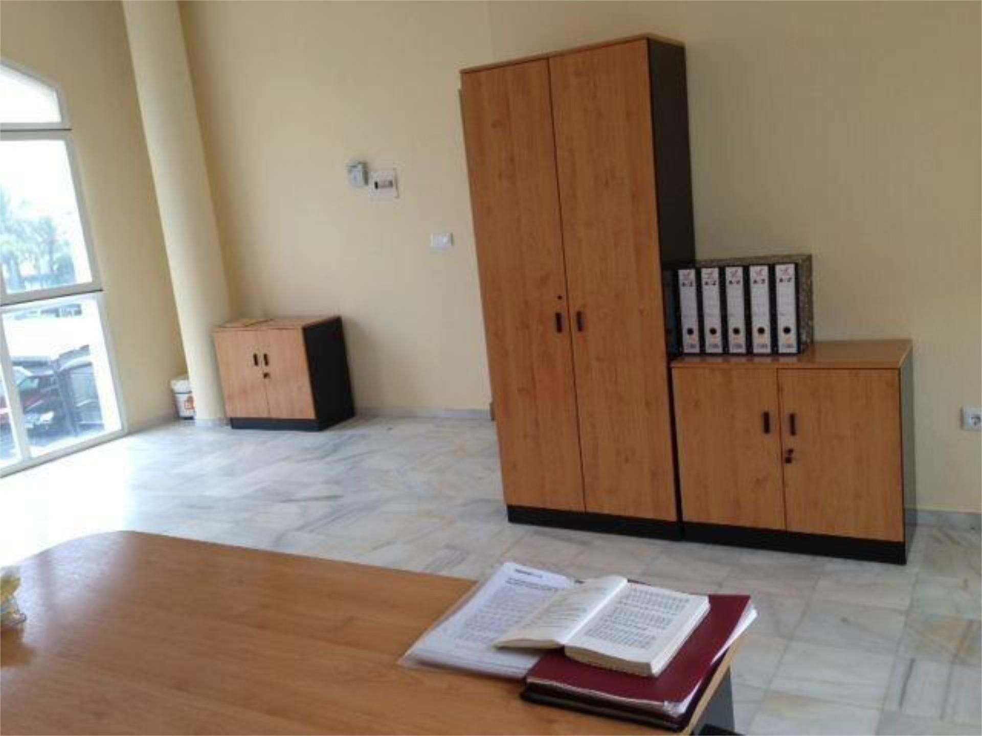 Premises to rent in Chiclana de la Frontera