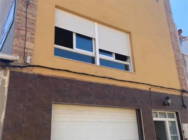 Casa adosada en Alquiler en Carrer Divina Aurora, 10 en Rotglà i Corbera