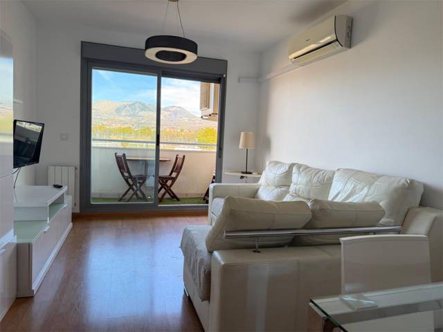 Piso en Alquiler en Calle Jimena, 35 en Avda. Federico Garcia Lorca - Nueva Estación Autobuses