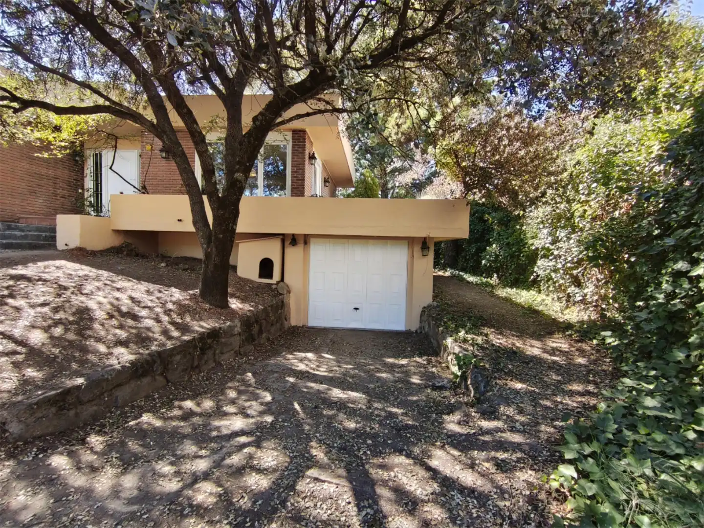 Vista exterior de Casa o xalet en venda en Alpedrete amb Calefacció, Jardí privat i Terrassa