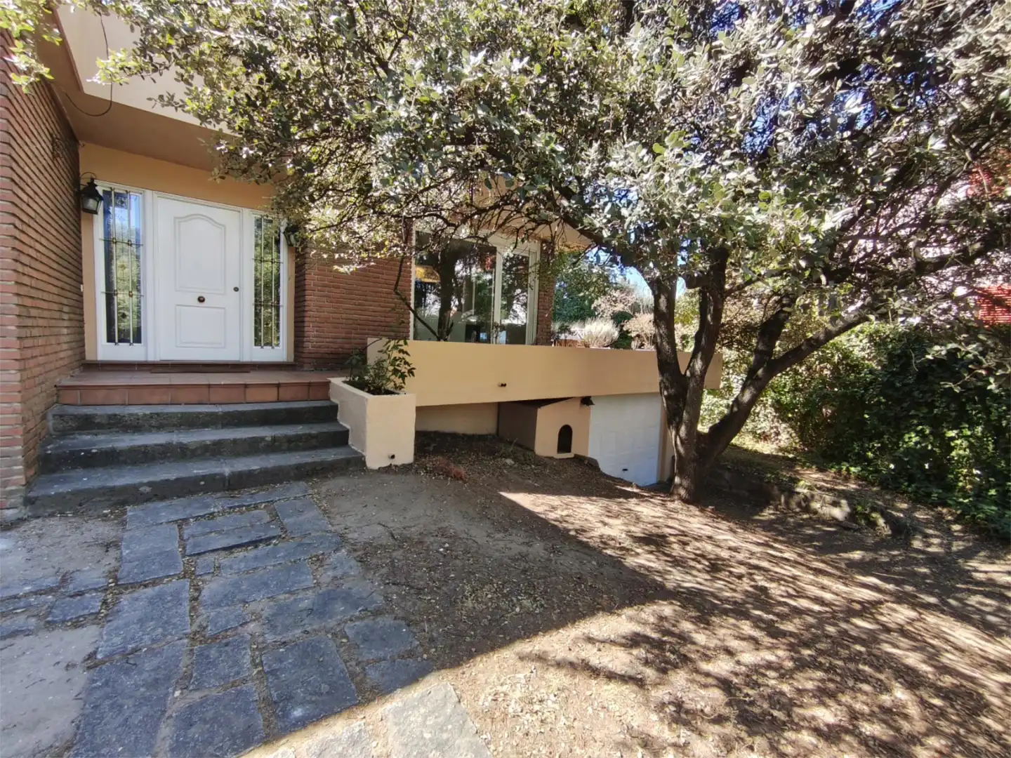Vista exterior de Casa o xalet en venda en Alpedrete amb Calefacció, Jardí privat i Terrassa