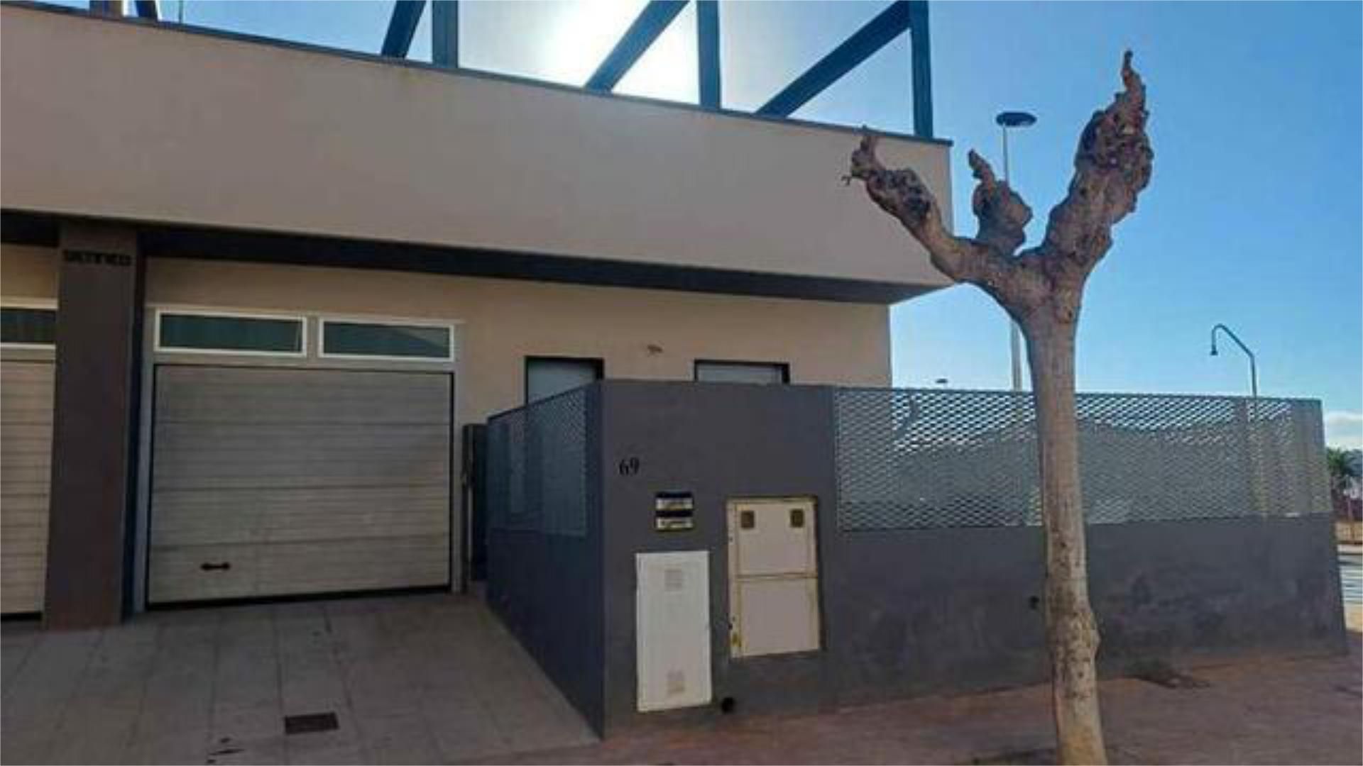 Casa o xalet de lloguer a San Pedro del Pinatar ciudad Vista exterior de Casa o xalet de lloguer en San Pedro del Pinatar amb Terrassa i Piscina