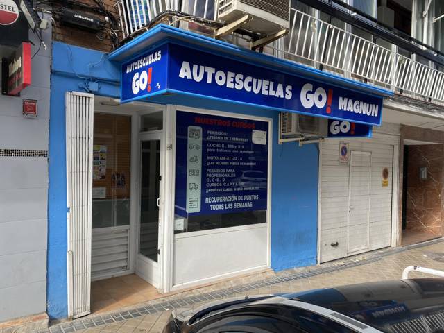 Local comercial en Alquiler en Calle Sierra de Contraviesa, 48 en Entrevías