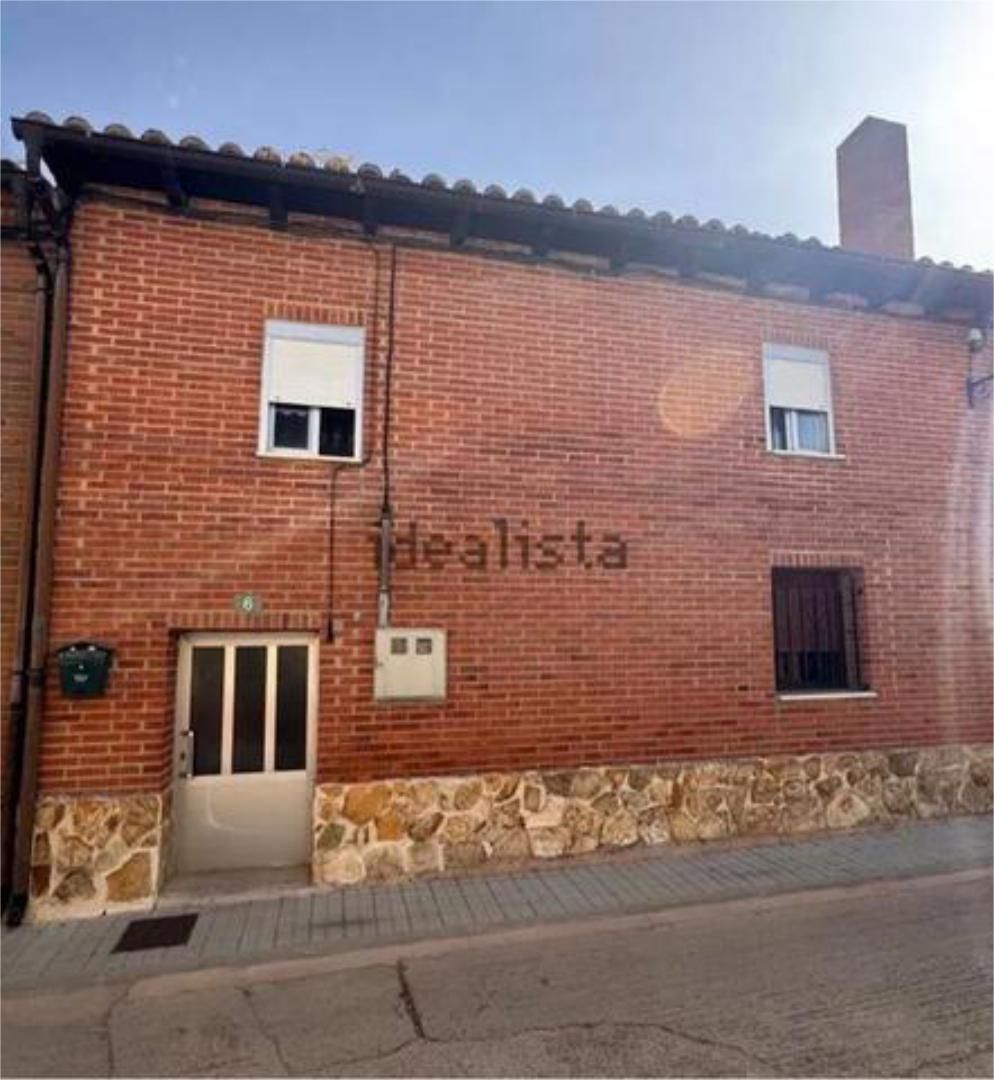 Vista exterior de Casa o xalet en venda en Autilla del Pino amb Calefacció, Traster i Moblat