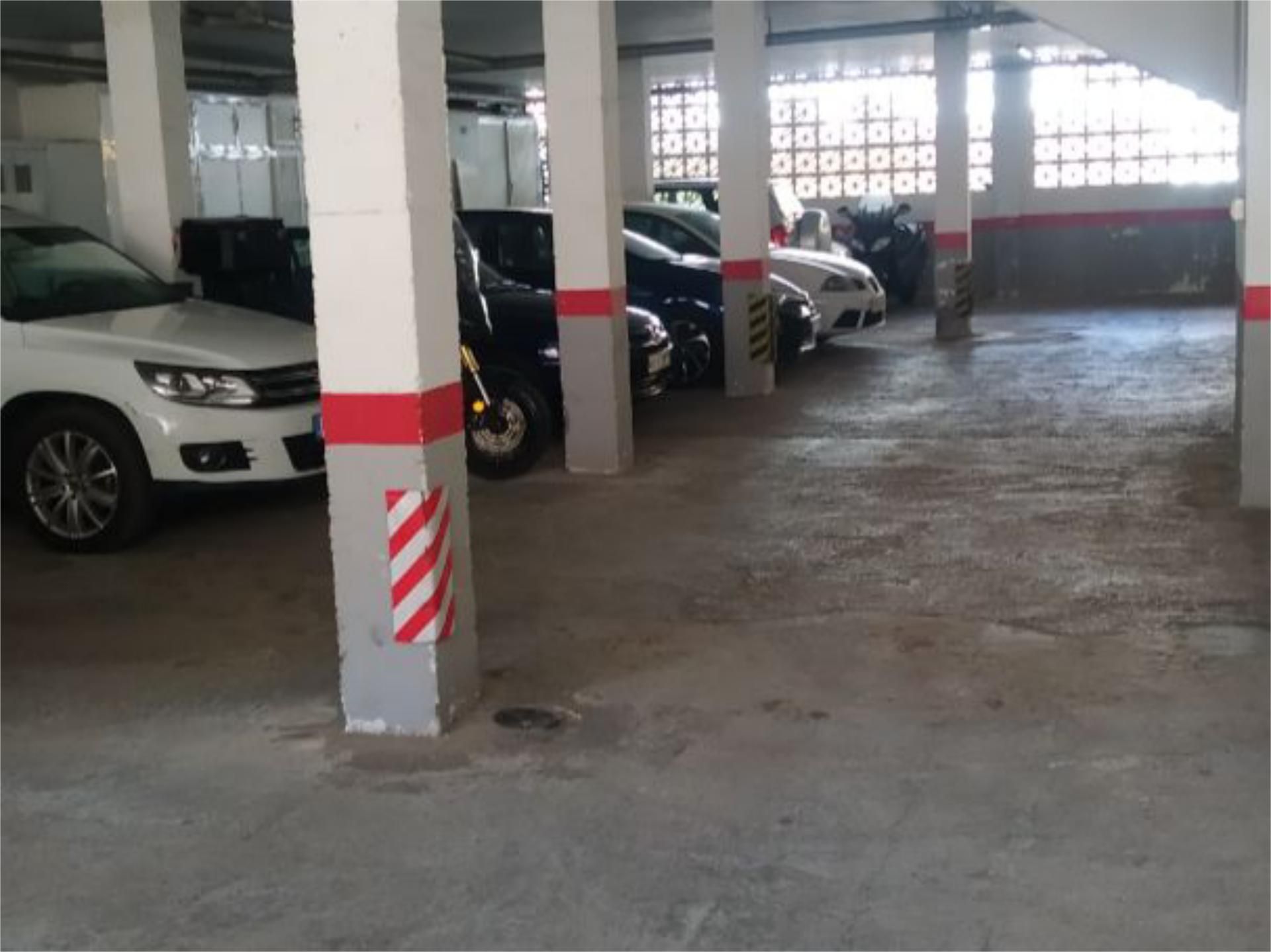 Flat for sale in Calle Héroe de Sostoa, 50, La Princesa Parking of Flat for sale in Málaga Capital with Air Conditioner