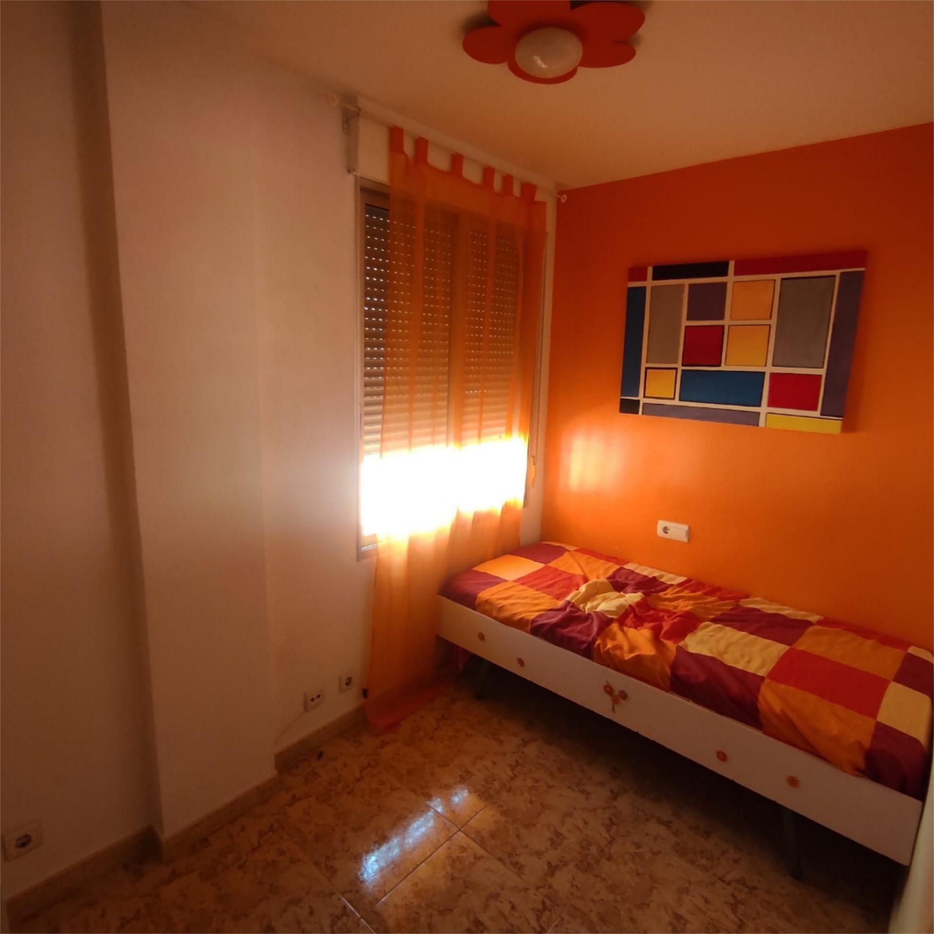 Pis per a compartir a Calle Músico Antonio Rodríguez de Hita, 11, La Flota Dormitori de Pis per a compartir en Murcia Capital amb Aire condicionat, Moblat i Forn