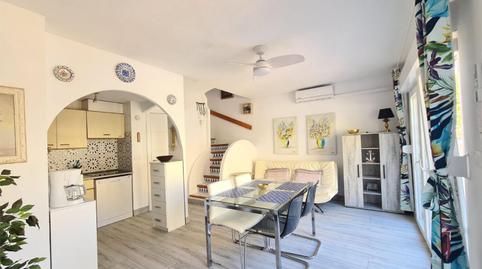 Foto 4 de Casa adosada en venda a Carrer de Gaianes, 1, Pueblo Español - Coveta Fumá, Alicante