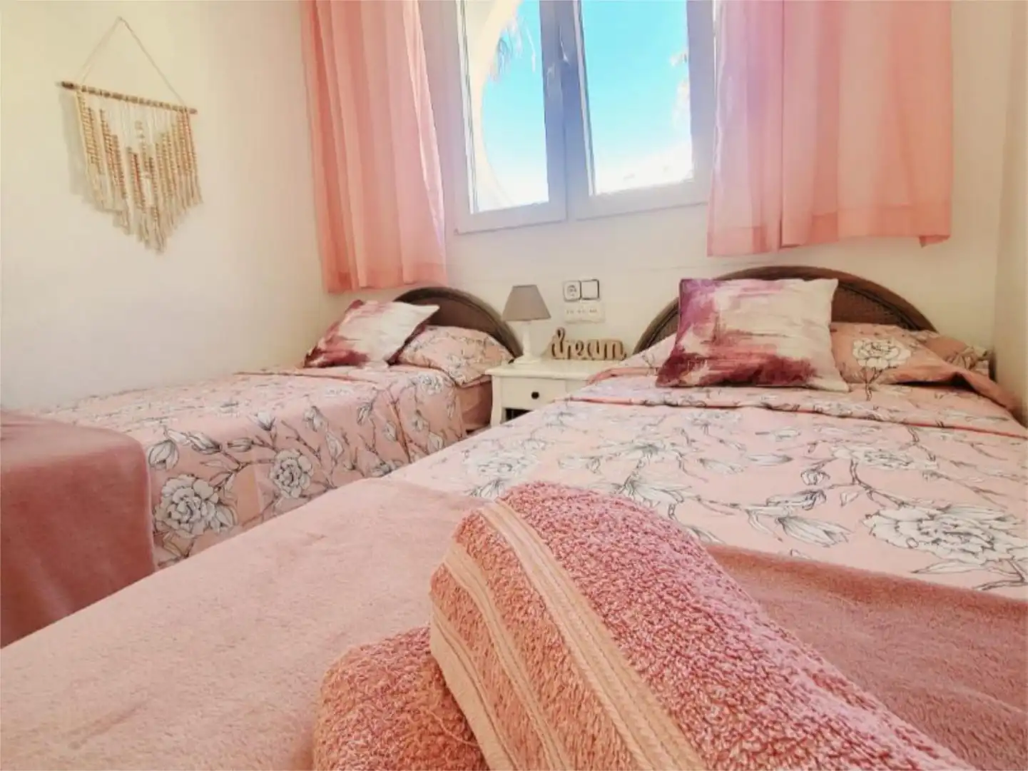 Detached homes for sale in Carrer de Gaianes, 1, Pueblo Español - Coveta Fumá Bedroom of Detached homes for sale in El Campello with Air Conditioner, Heating and Terrace
