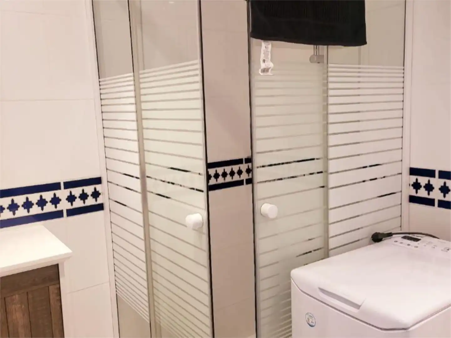 Detached homes for sale in Carrer de Gaianes, 1, Pueblo Español - Coveta Fumá Bathroom of Detached homes for sale in El Campello with Air Conditioner, Heating and Terrace