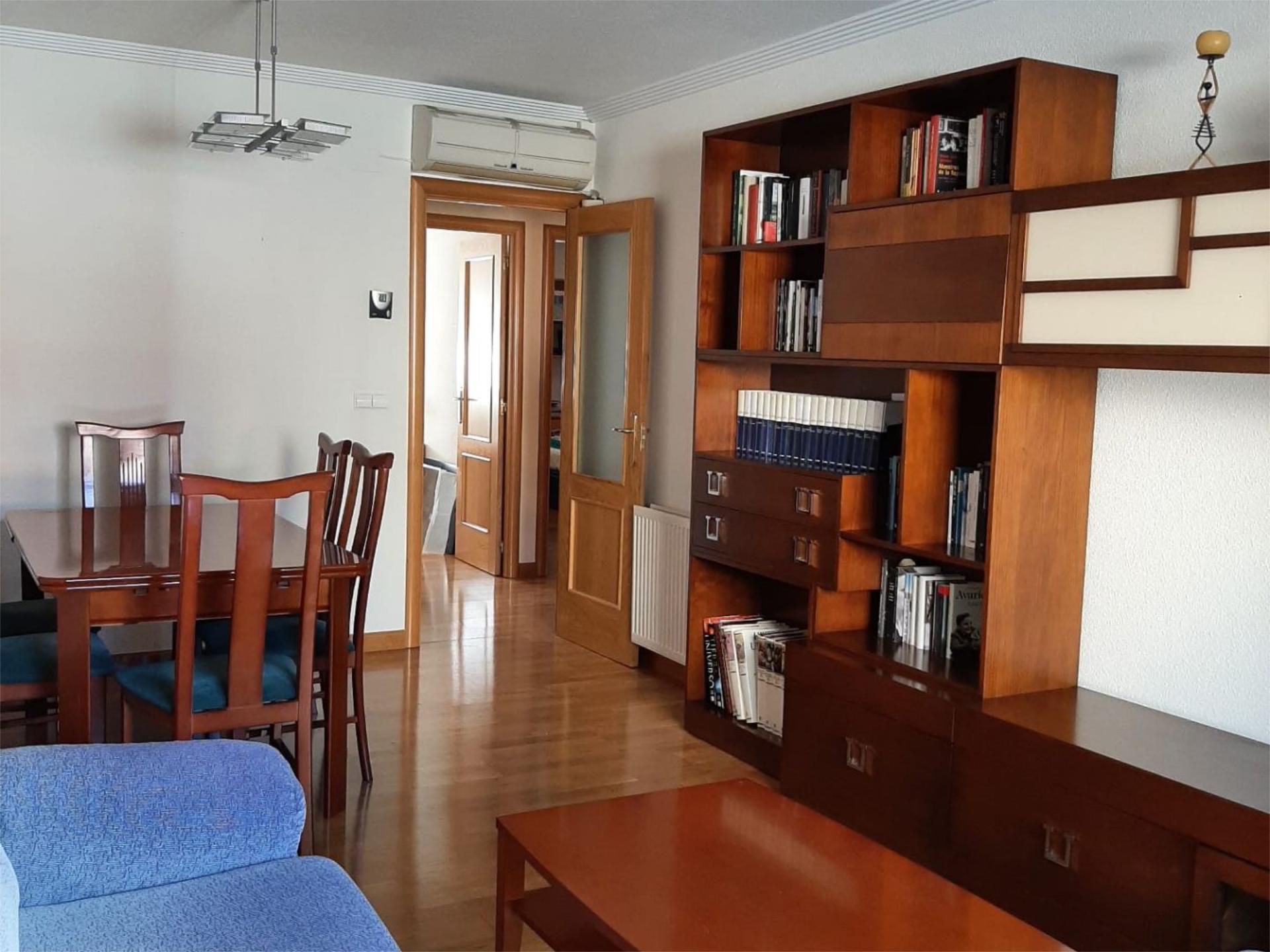 Flat for sale in Calle Victoria, 13, Pizarrales Living room of Flat for sale in Salamanca Capital
