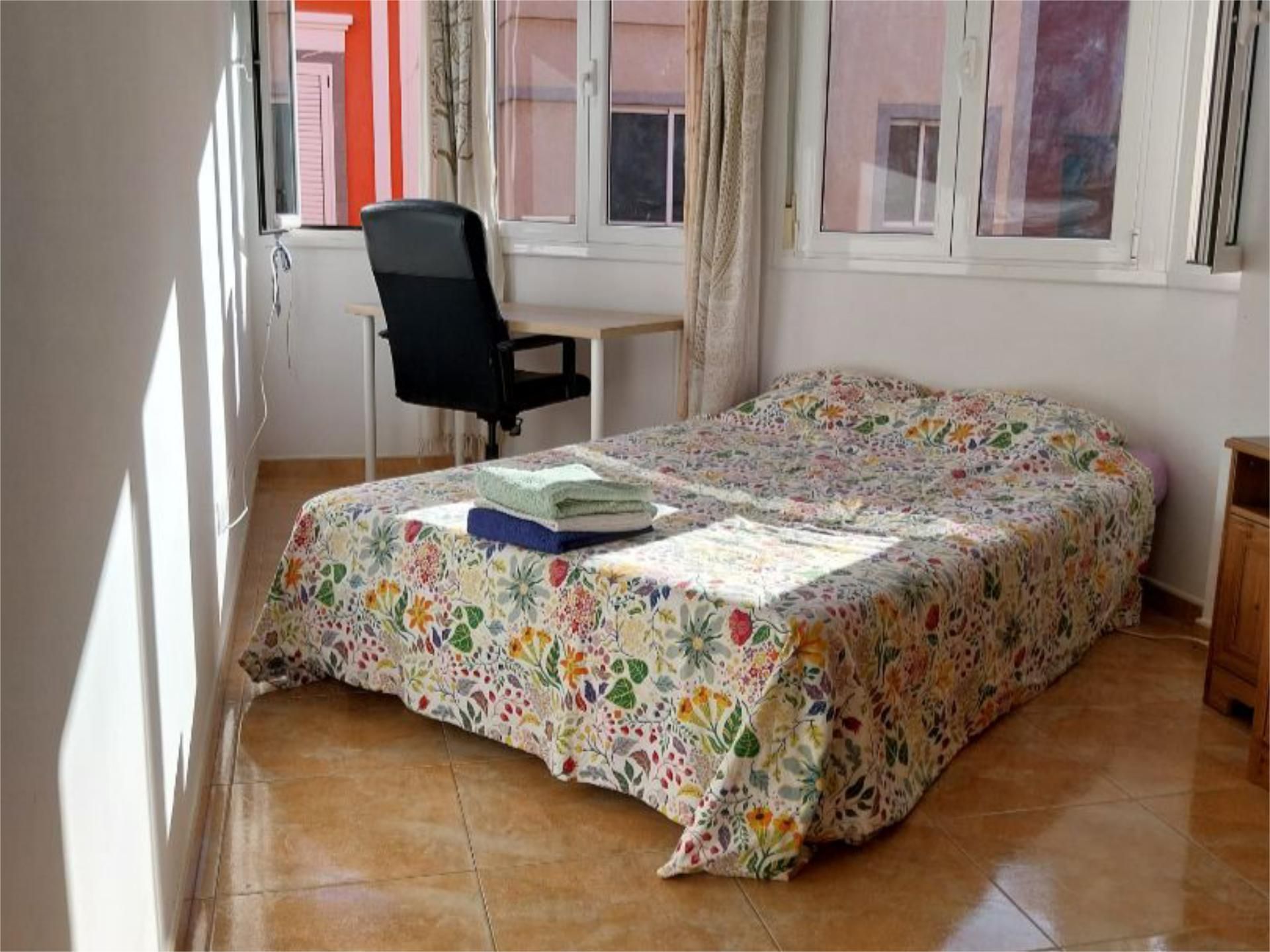 Bedroom of Flat to share in Las Palmas de Gran Canaria  with Furnished
