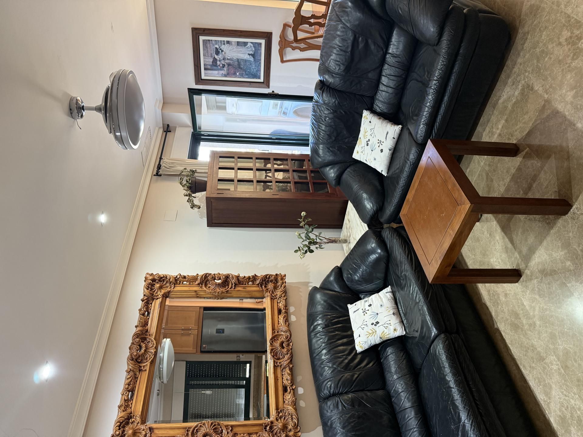 Sala de estar de Piso de alquiler en Elche / Elx con Aire acondicionado, Piscina y Balcón