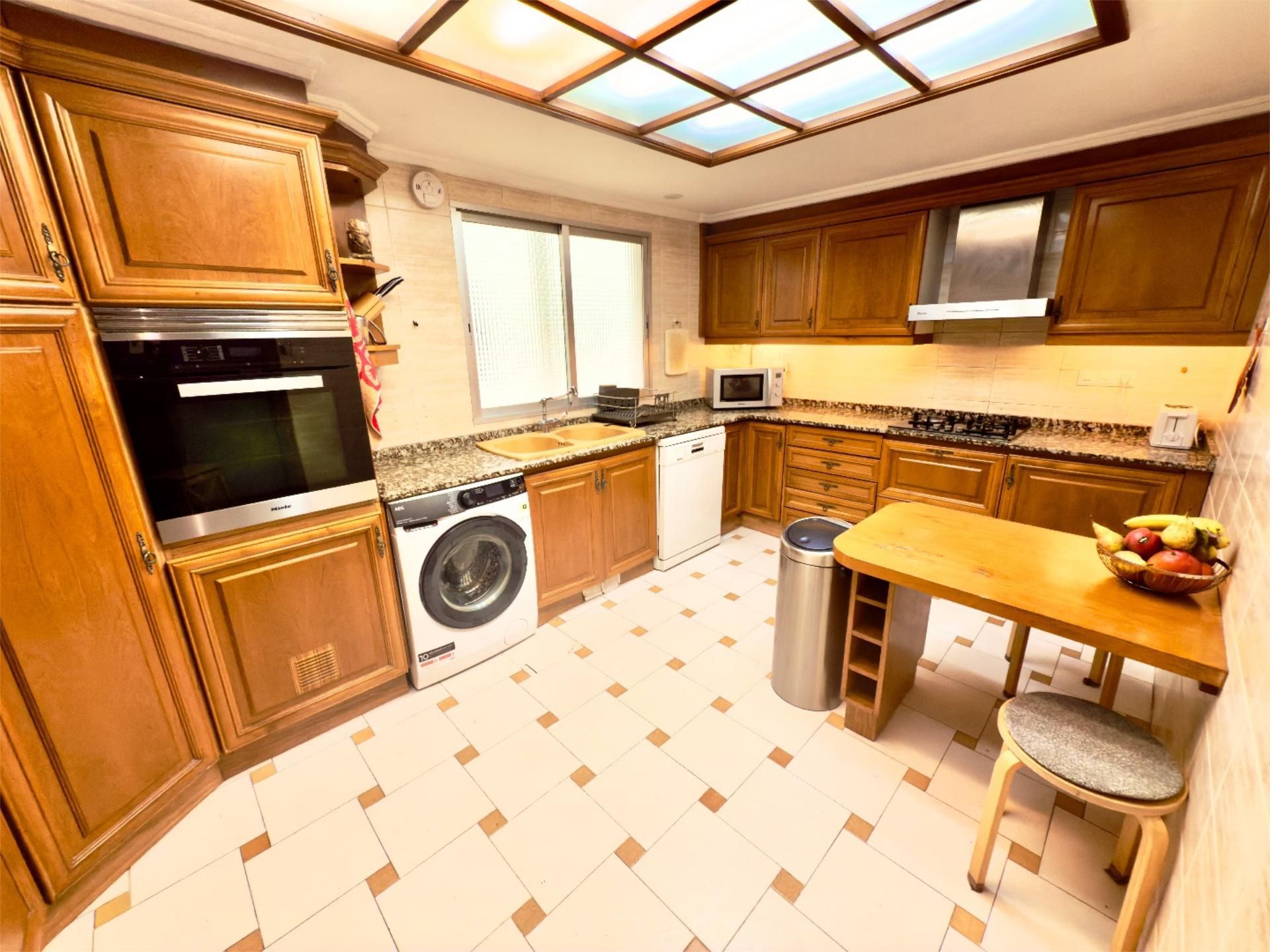 Flat to share in Carrer d'Alboraia, 17, Trinitat Flat to share in Carrer d'Alboraia, 17, Trinitat