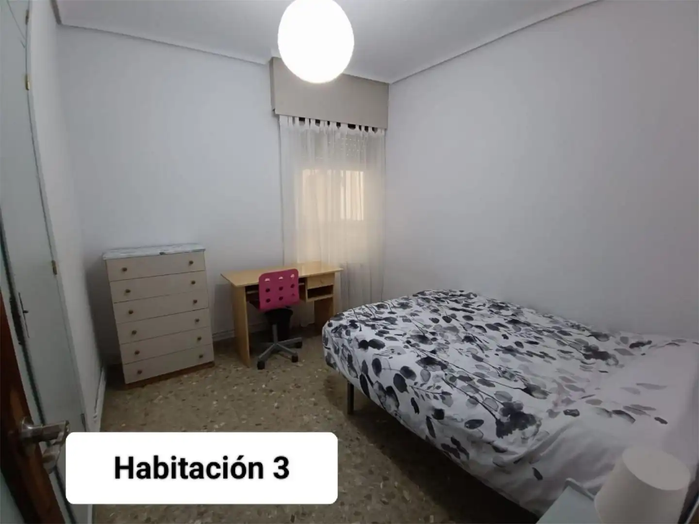 Habitación en Calle Octavio Cuartero, 97, Fátima Habitación en Calle Octavio Cuartero, 97, Fátima
