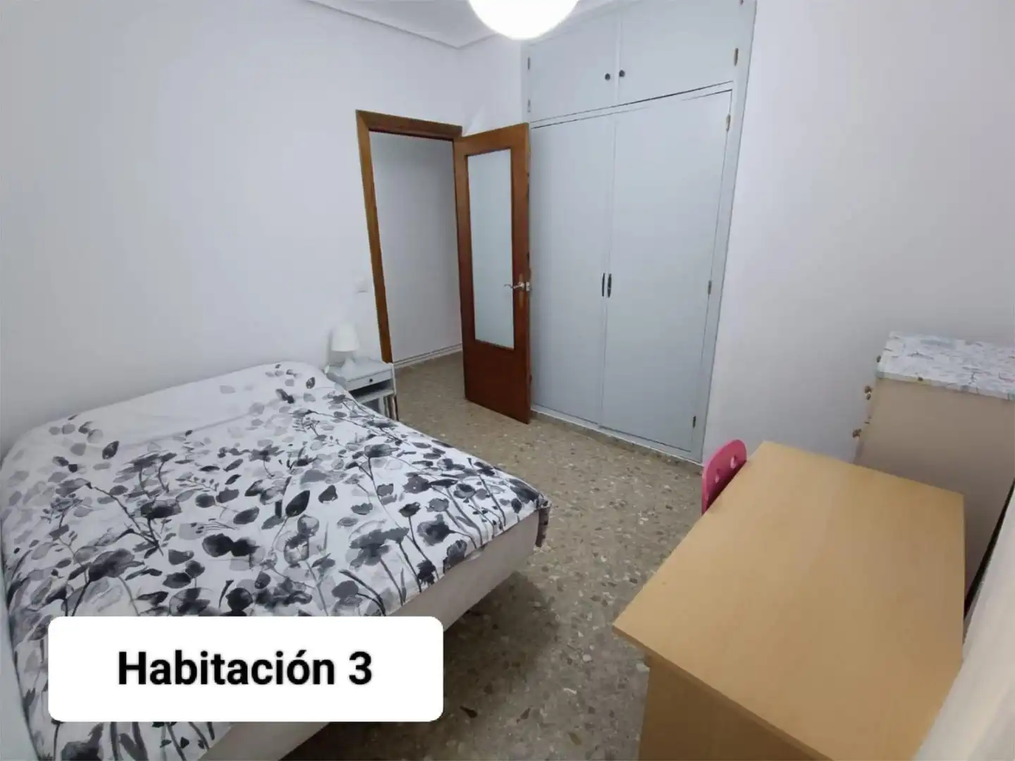 Habitación en Calle Octavio Cuartero, 97, Fátima Habitación en Calle Octavio Cuartero, 97, Fátima