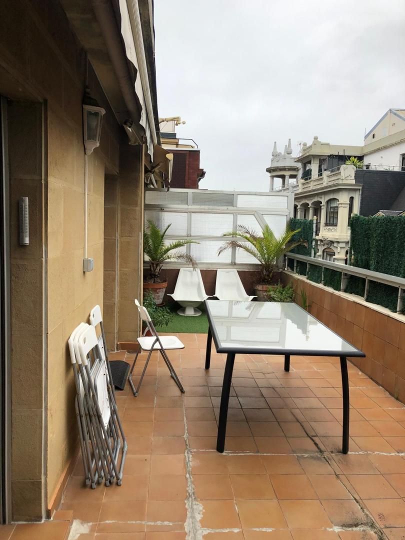 Apartment to share in San Martzial Kalea, 50, Área Romántica Terrace of Apartment to share in Donostia - San Sebastián with Heating, Private garden and Terrace