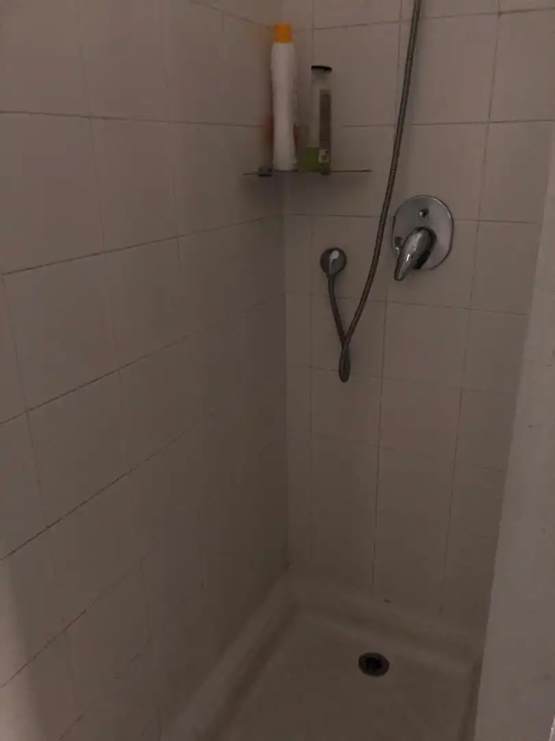 Zimmer in San Martzial Kalea, 50, Área Romántica Badezimmer von Wohnungen zur untervermieten in Donostia - San Sebastián mit Heizung, Privatgarten und Terrasse