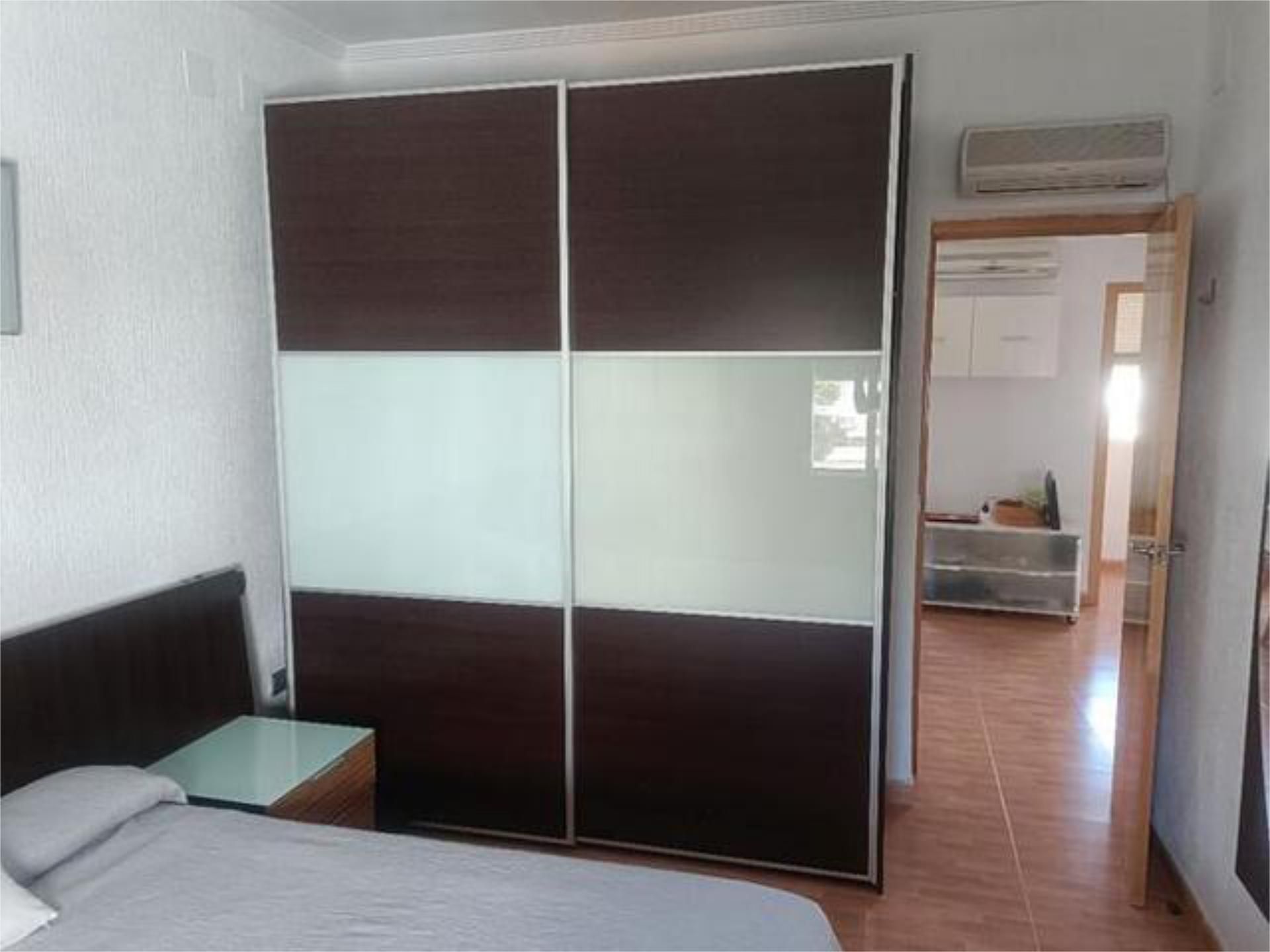 Bedroom of Flat to rent in  Huelva Capital
