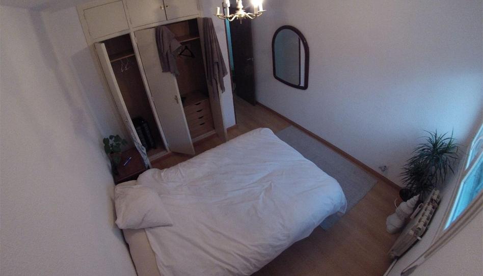 Flat to share in Calle Villabona, 2, Orcasitas, Madrid - image 1 Photo 1 of Flat to share in Calle Villabona, 2, Orcasitas, Madrid