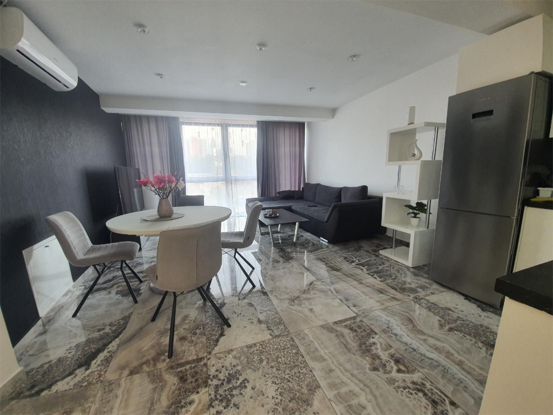 Flat to rent in Calle de San Ignacio de Loyola, 3, Paseo Constitución - Las Damas Living room of Flat to rent in Zaragoza Capital with Air Conditioner, Parquet flooring and Furnished