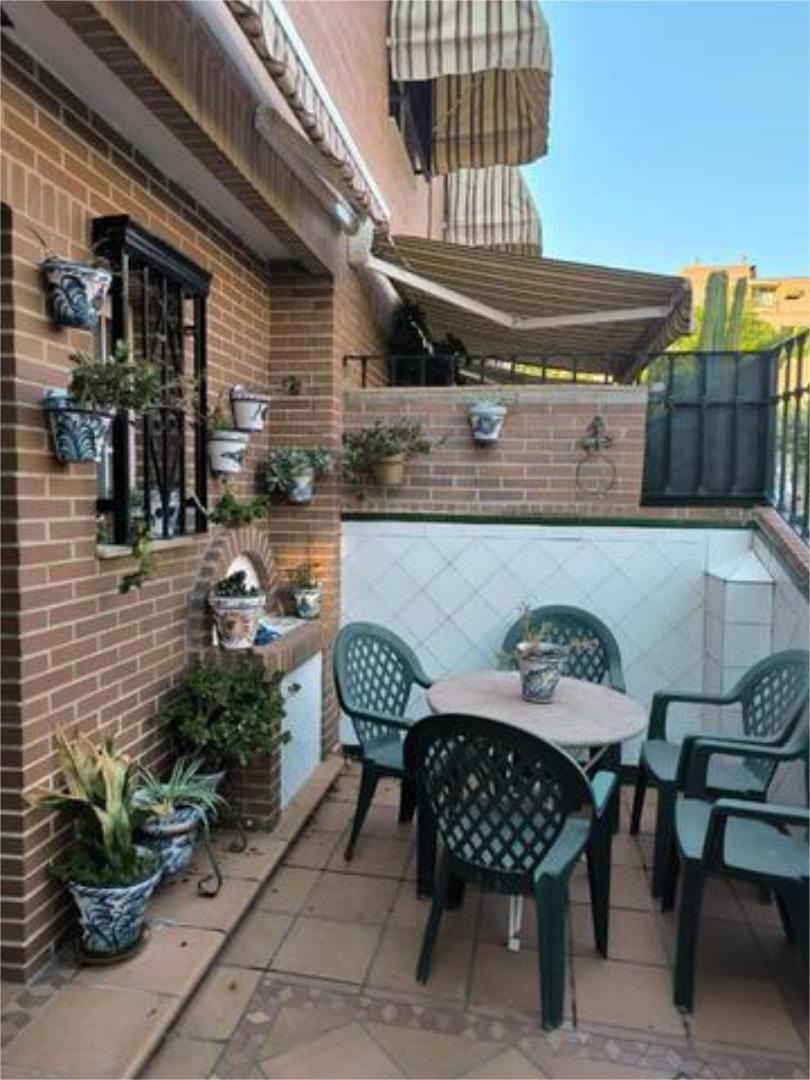 Terrassa de Casa o xalet en venda en  Granada Capital amb Terrassa