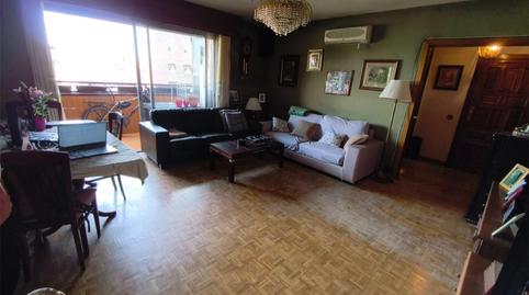 Foto 2 de Piso en venta en Calle de Ramón Areces, 14, Media Legua, Madrid