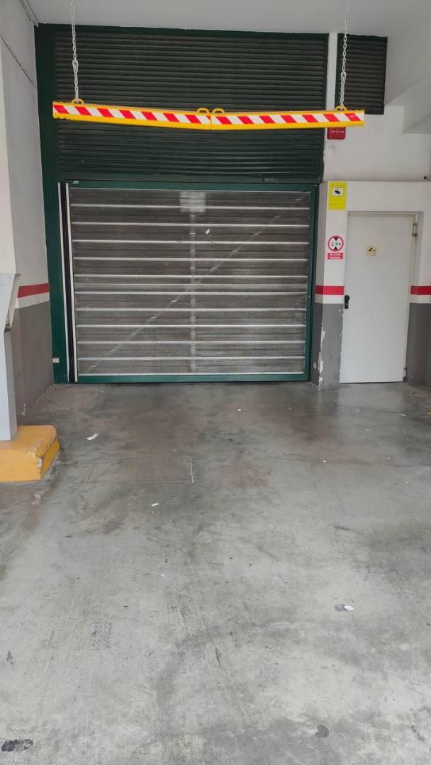 Garage to rent in Avinguda del Doctor Peset Aleixandre, Barrio de Benicalap Parking of Garage to rent in Valencia Capital