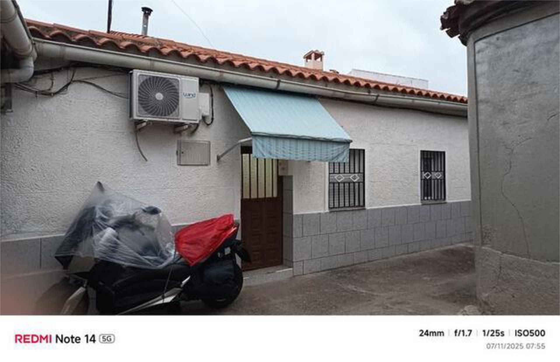 Exterior view of House or chalet for sale in Belvís de la Jara