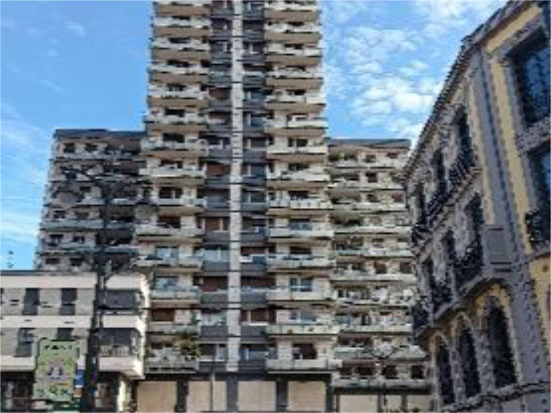 Vista exterior de Pis en venda en Bilbao  amb Calefacció, Parquet i Terrassa