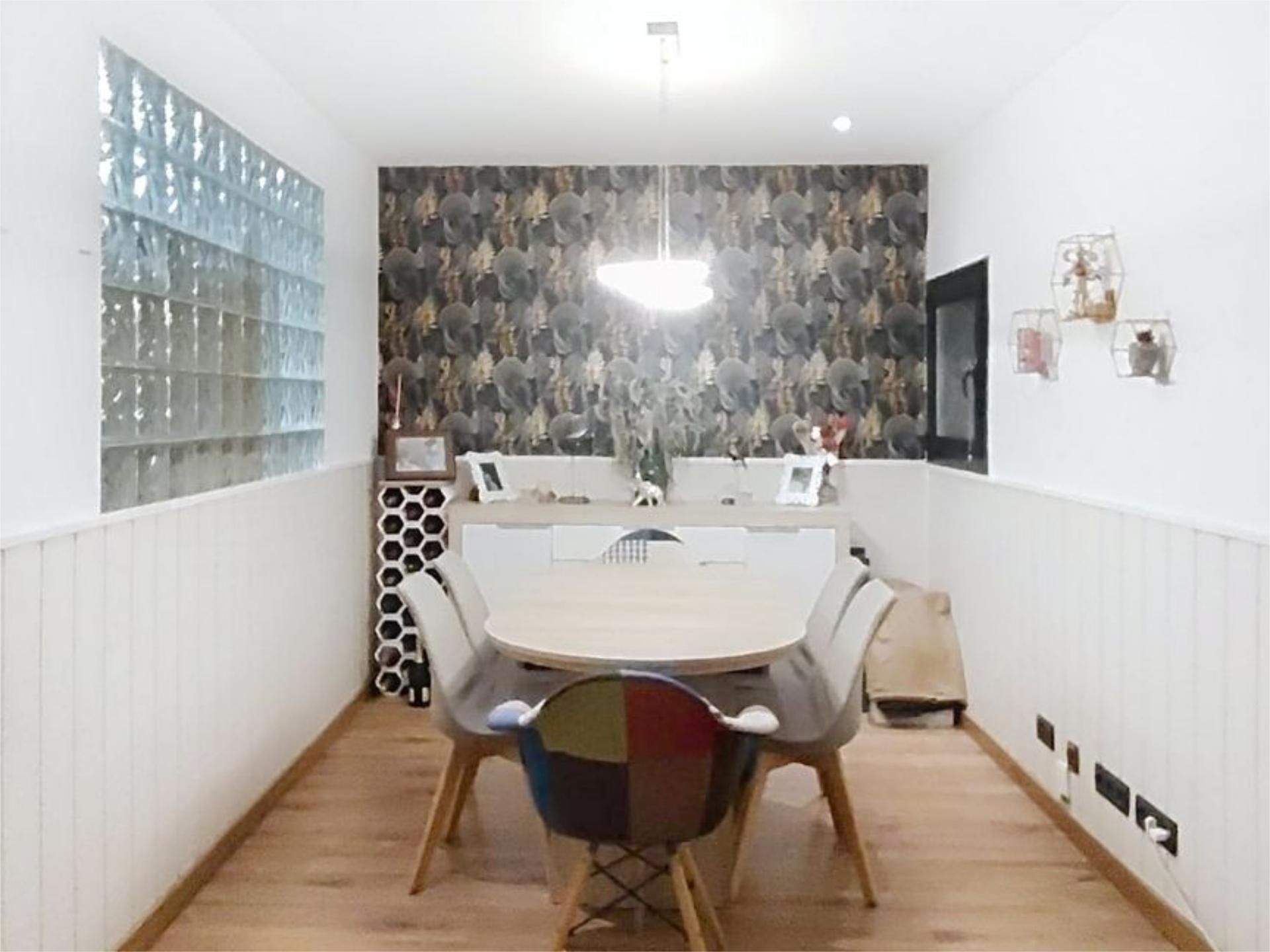 Single-family semi-detached for sale in Carrer Federico García Lorca, 134, Les Roquetes Dining room of Single-family semi-detached for sale in Sant Pere de Ribes with Air Conditioner and Terrace