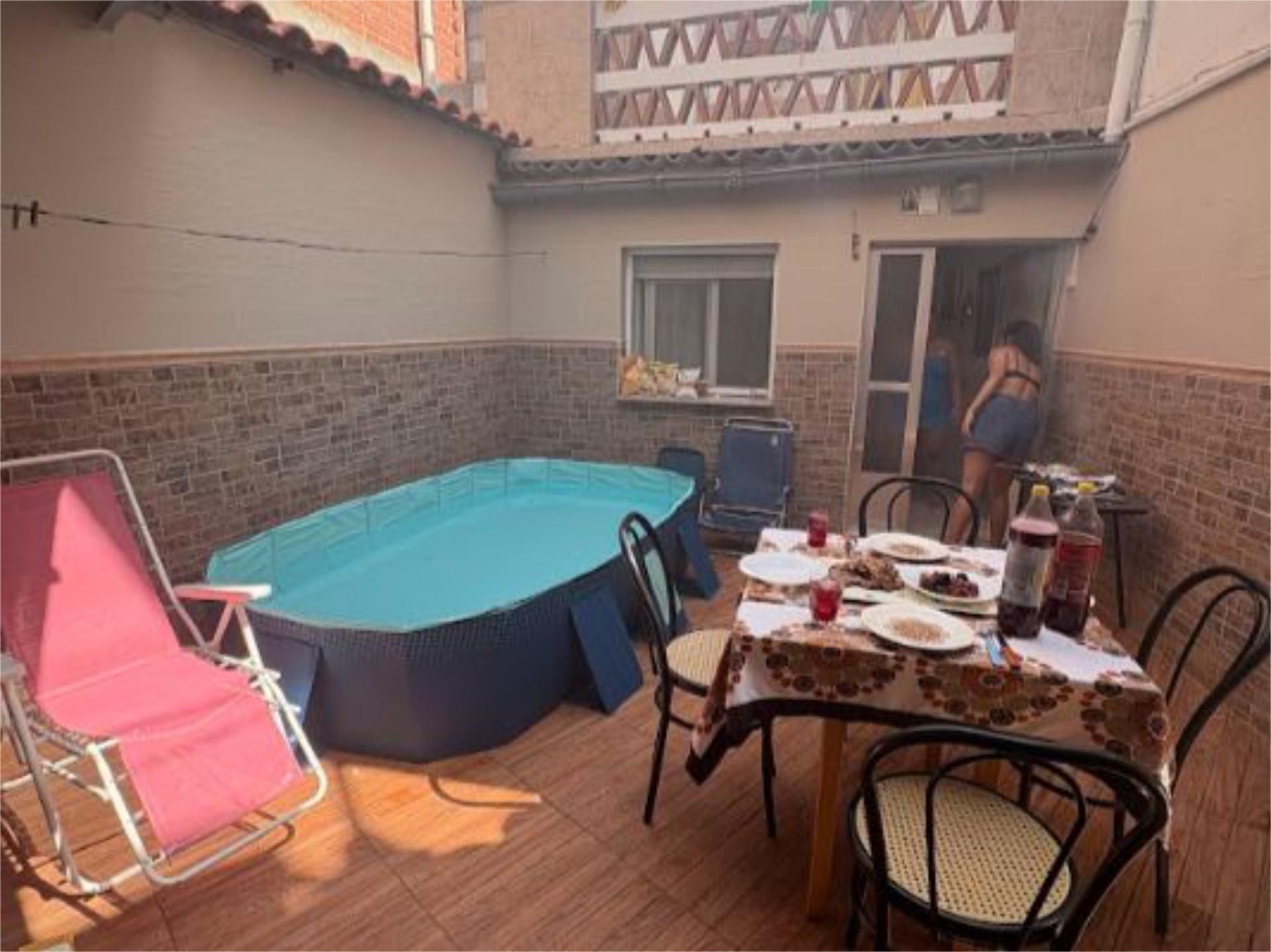 Casa adosada de lloguer a Calle Iglesia, 32, Herreruela de Oropesa Piscina de Casa adosada de lloguer en Herreruela de Oropesa amb Aire condicionat, Moblat i Balcó