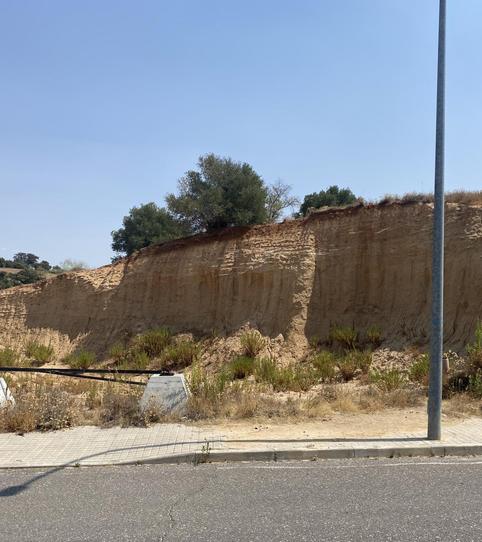 Terreno en venta en Calle Torcaz, 32, El Beato, Toledo - imagen 2 Foto 2 de Terreno en venta en Calle Torcaz, 32, El Beato, Toledo