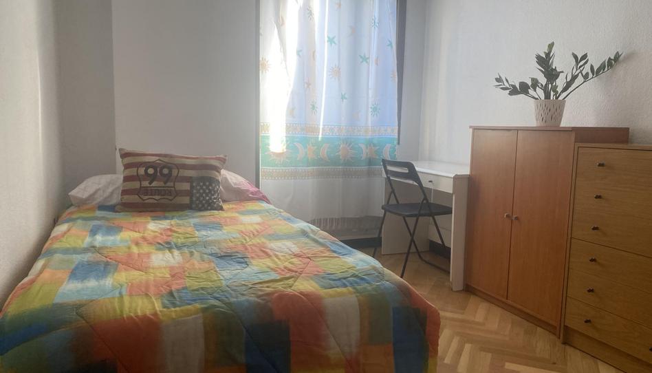 Foto 1 de Pis per a compartir a Calle Coín, 9, Palomeras Sureste, Madrid