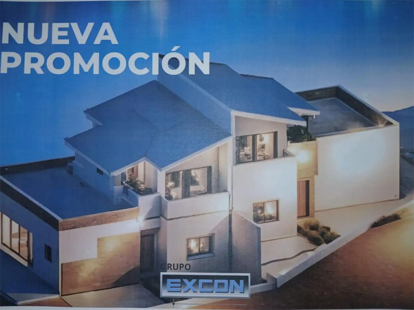 Vista exterior de Piso en venta en La Adrada  con Terraza