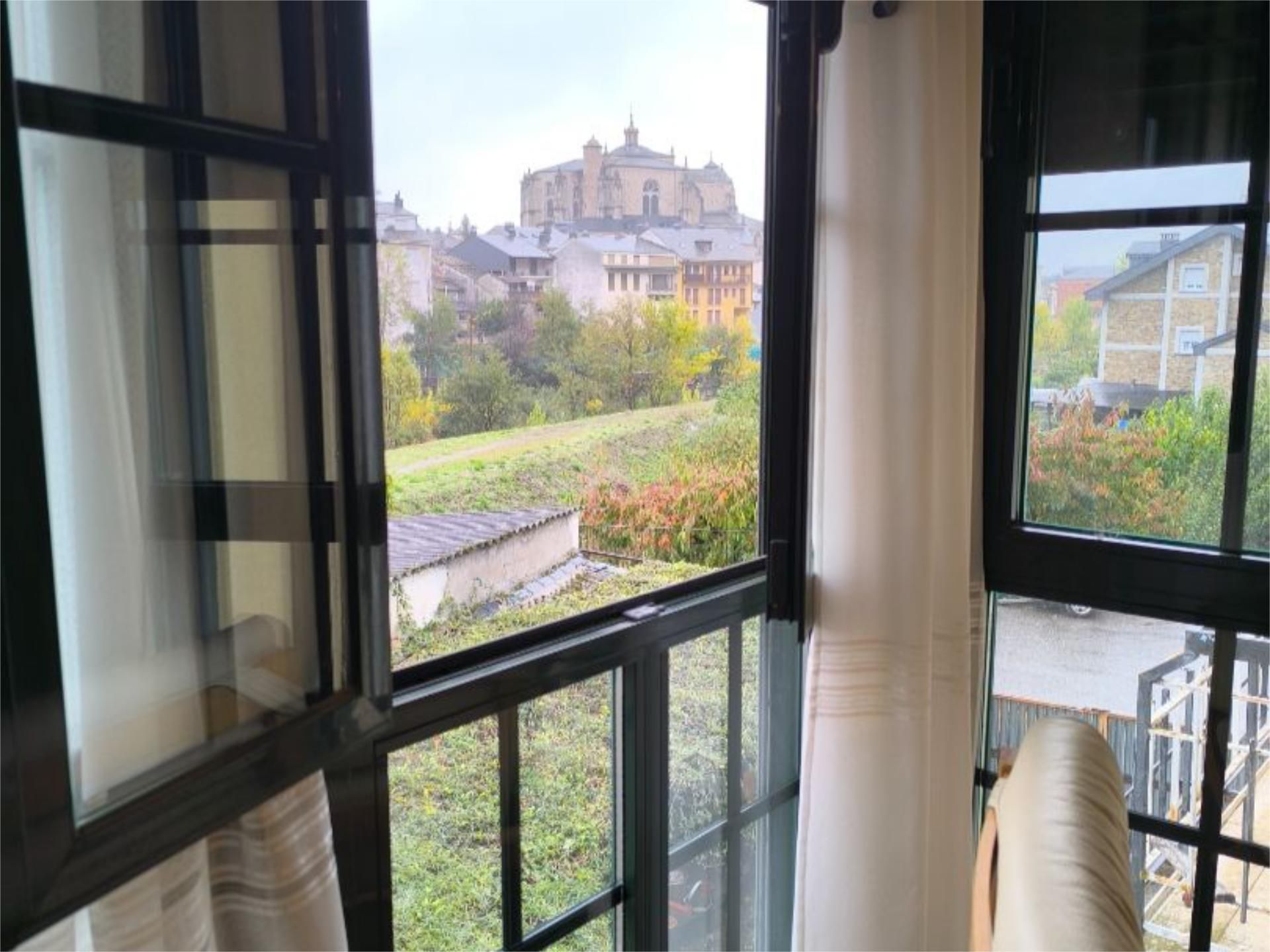 Bedroom of Flat for sale in Villafranca del Bierzo  with Balcony