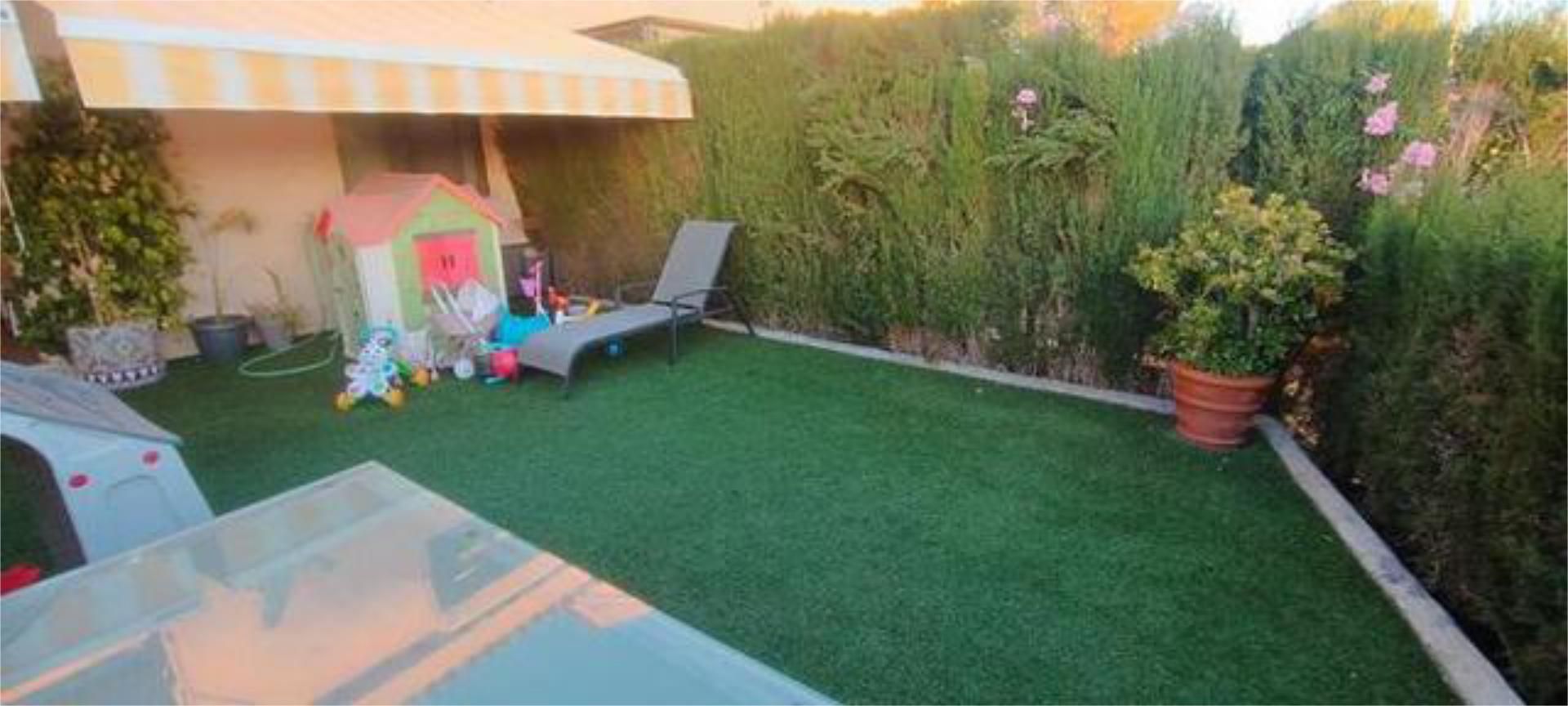 Casa adosada en venda a Altorreal - El Chorrico Casa adosada en venda a Altorreal - El Chorrico