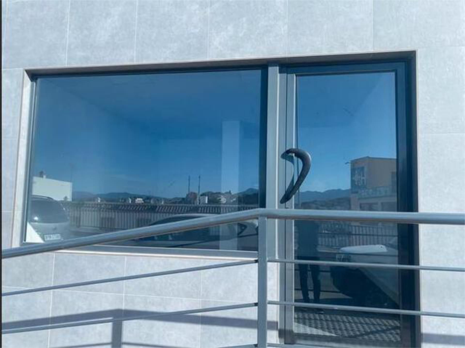 Vista exterior de Oficina de lloguer en Coín